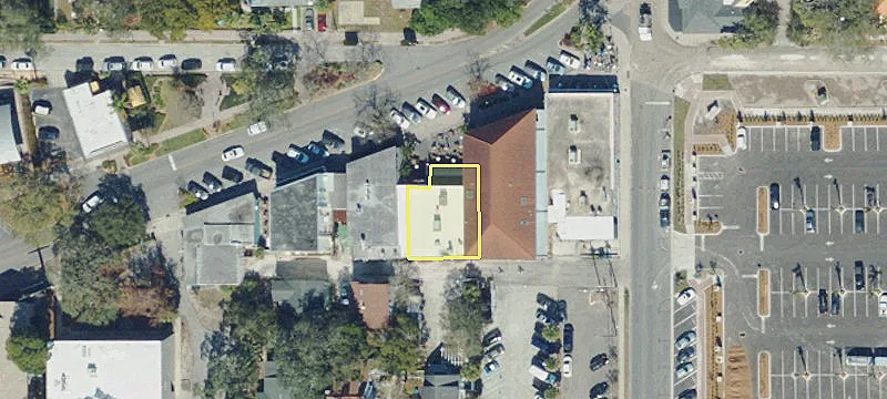 471 Main St