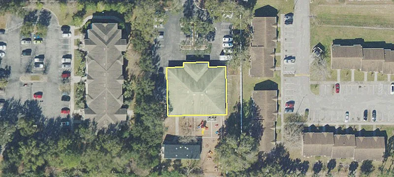 3200 Lk Ctr Dr