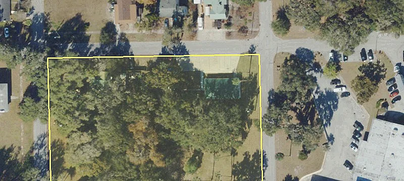 101 Eucalyptus Ave