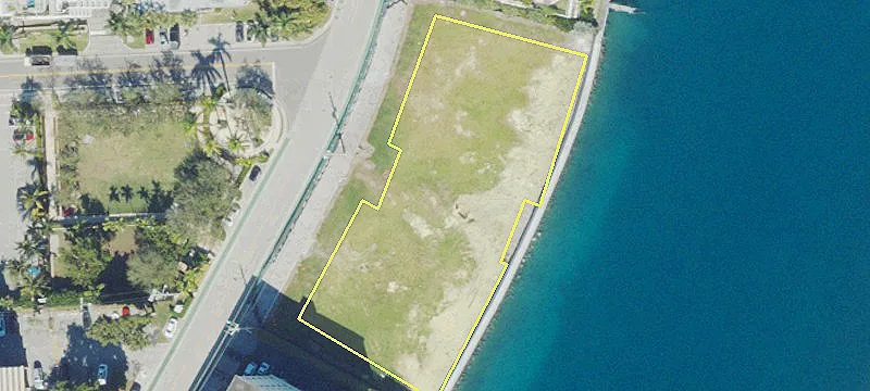 9201 Bay Hbr Dr