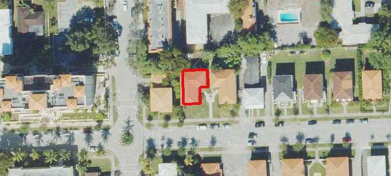 43 Sidonia Ave