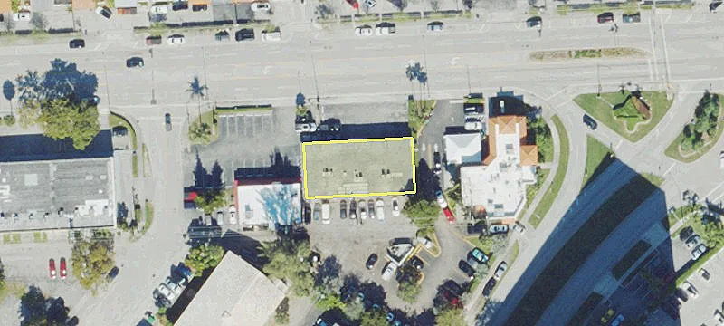 1960 123rd St
