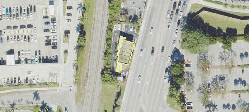 14200 Biscayne Blvd