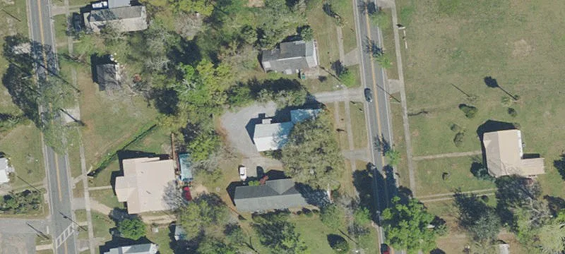 946 Main St