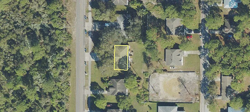 1217 Schumann Dr