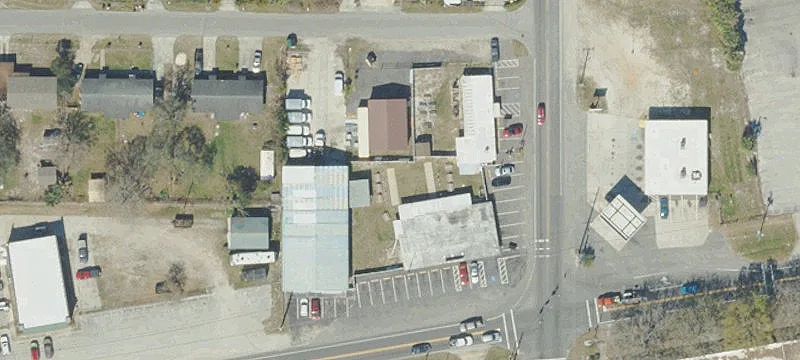 418 Armour Ave