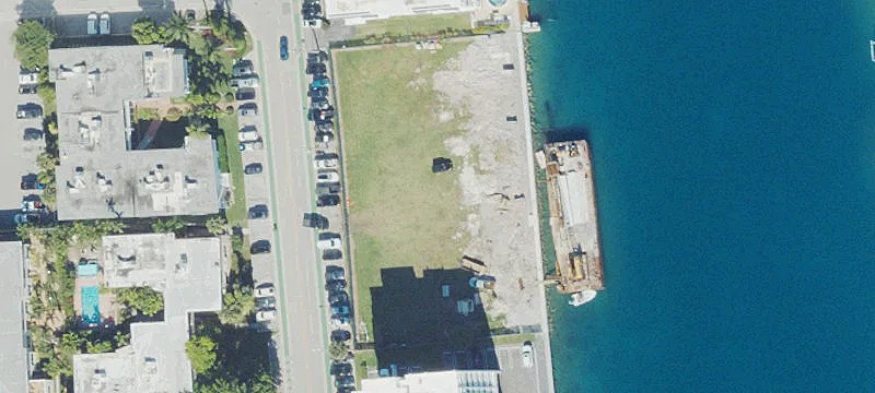 9481 Bay Hbr Dr