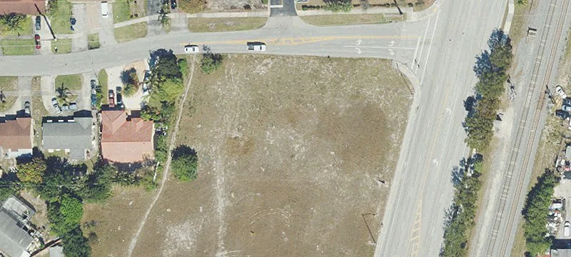 1405 Dixie Hwy