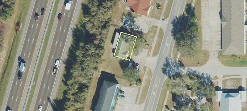 674 Deltona Blvd