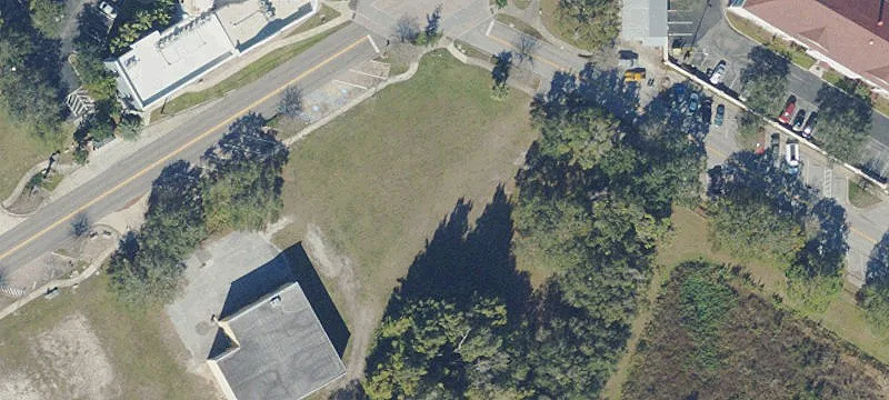 516 Saint Petersburg E Dr