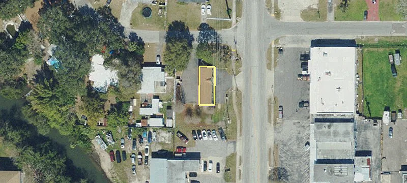 1410 Betty Ln