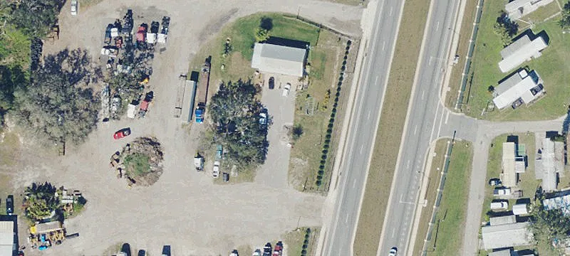 1097 Hwy 17