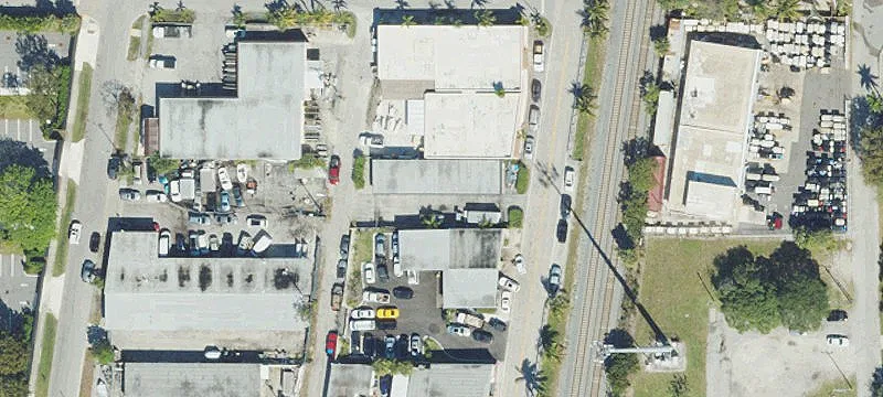 413 Railroad Ave