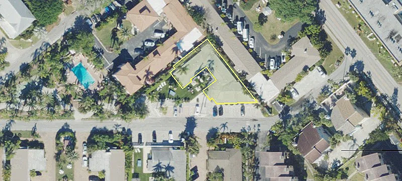 6777 Sarasea Cir