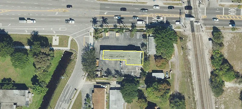 1122 Palm Bch Lks Blvd