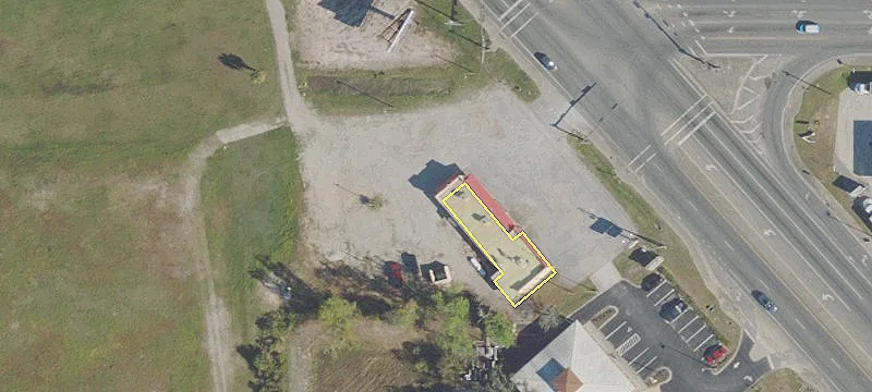 7437 Hwy 77