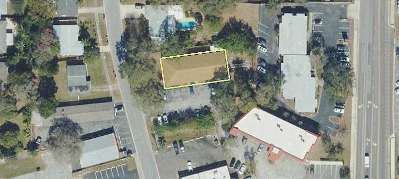 1237 Lady Marion Ln