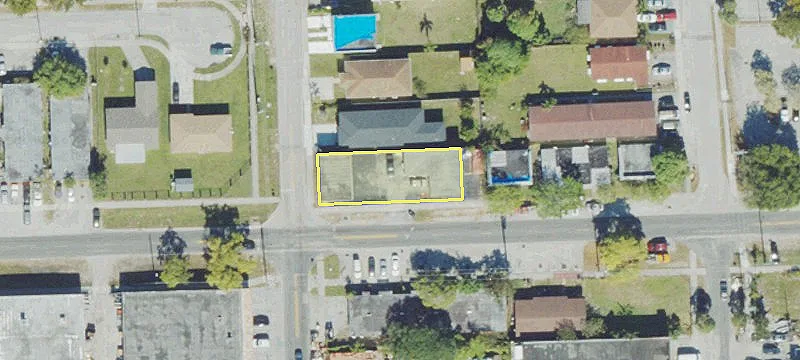 300 2nd Ave