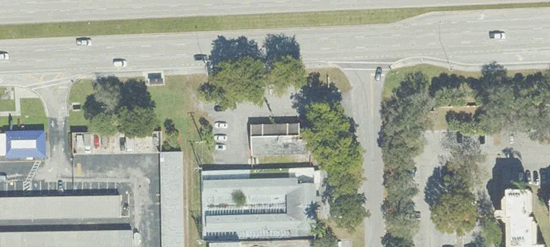 1400 Sample Rd