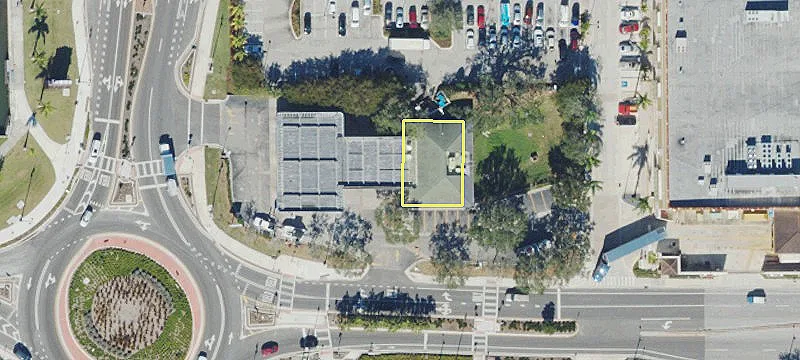 1012 Tamiami Trl
