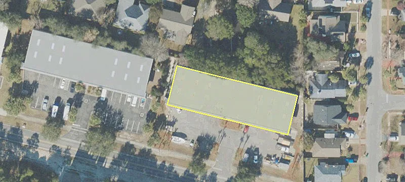 303 Azalea Dr