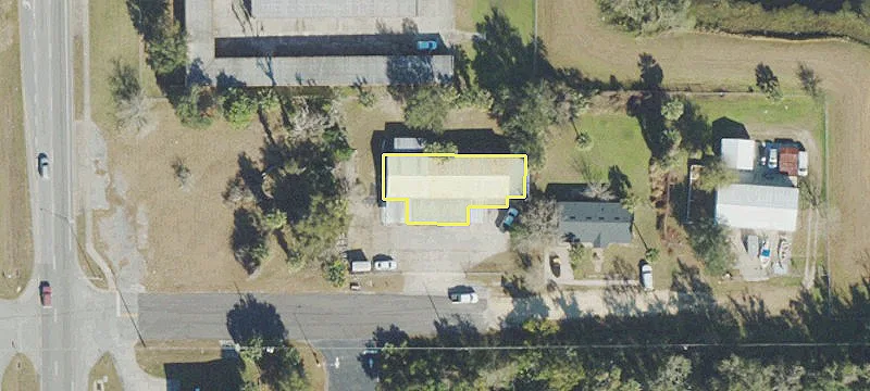 108 Lisbon Pkwy