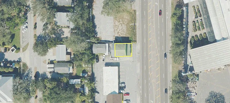 135 Courtenay Pkwy
