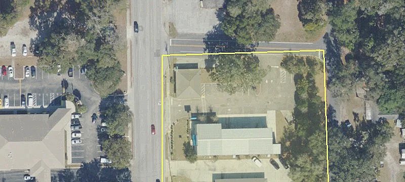 301 Palm Ave