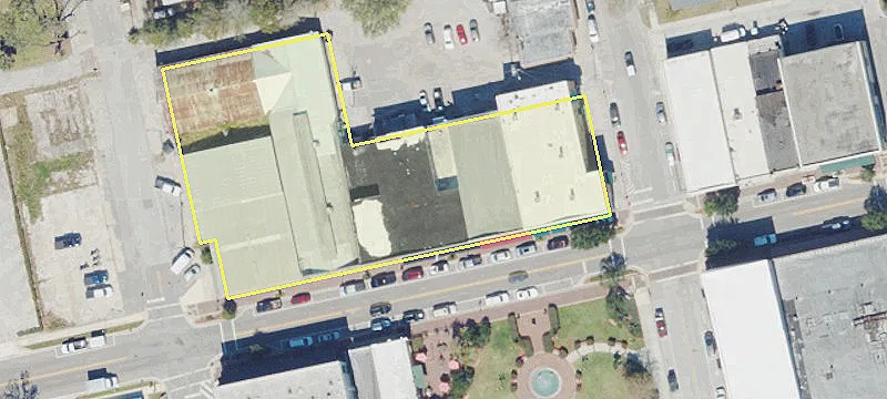 216 Main St