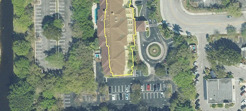 620 University Dr