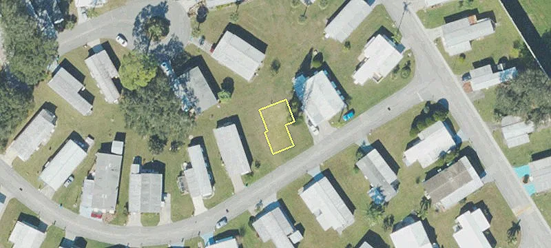 1183 Greenview Ct