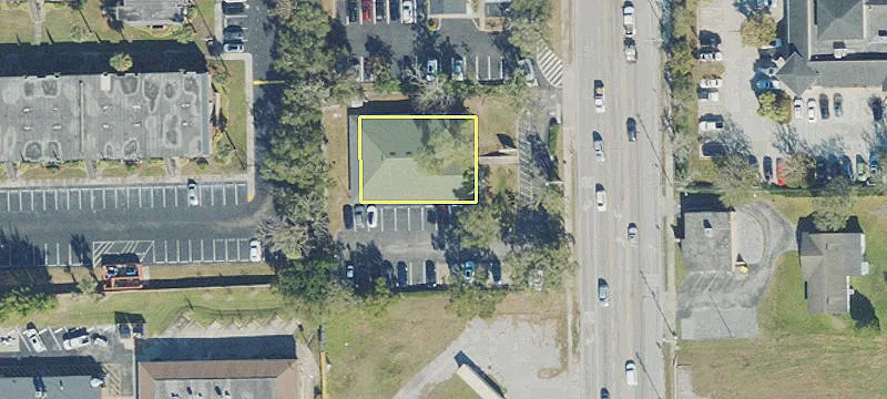 402 Lk Howell Rd