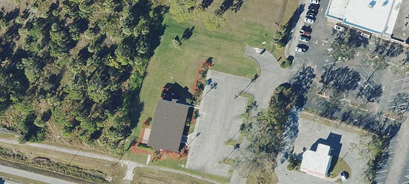 14243 Tamiami Trl