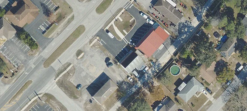 3452 Deltona Blvd