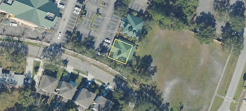 4028 Tampa Rd