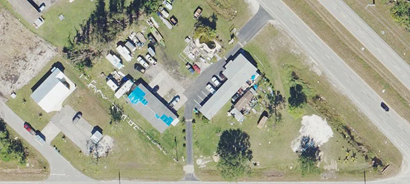 11603 Tamiami Trl