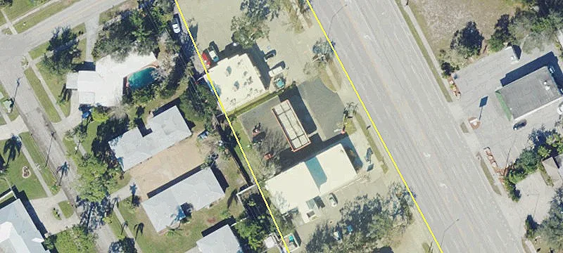 7310 Tamiami Trl