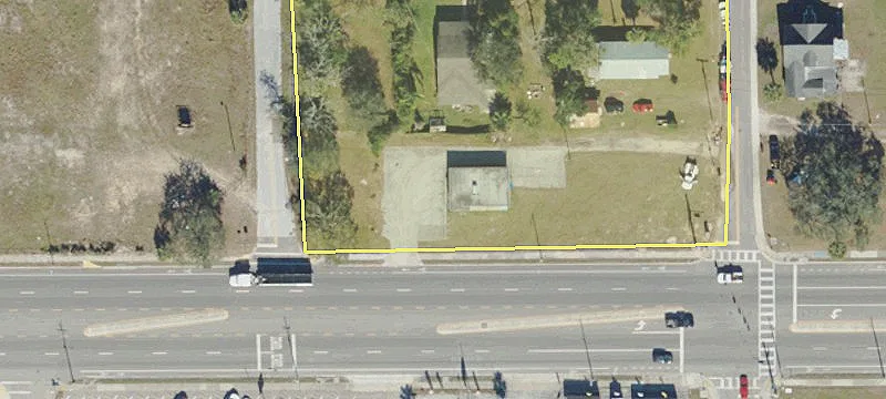904 Canal St
