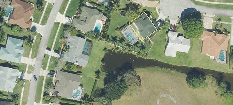 2470 Greenview Cv Dr