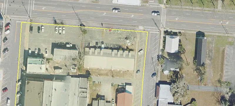 524 Nelson Ave