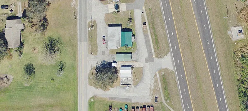 1741 Us Hwy 17th N