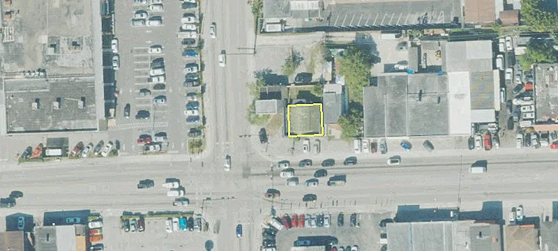 905 4th Ave
