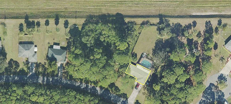 1713 Red Bud Cir