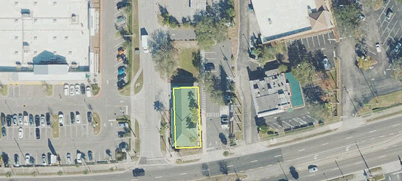2011 Aloma Ave