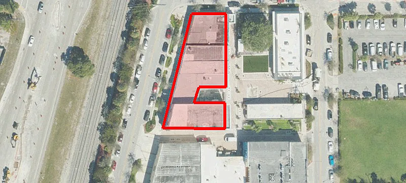 120-122 Flagler Ave
