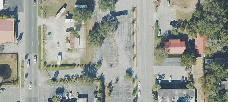 200 Bay St