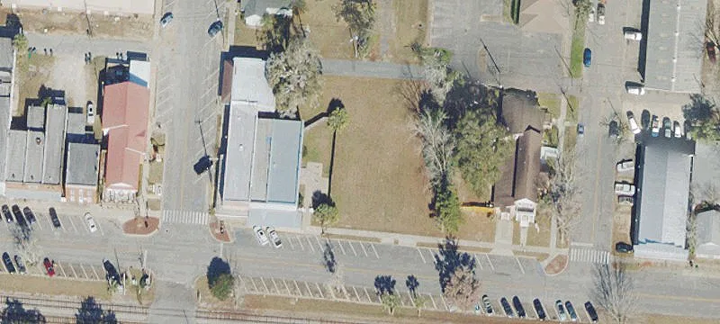 630 Baldwin Ave