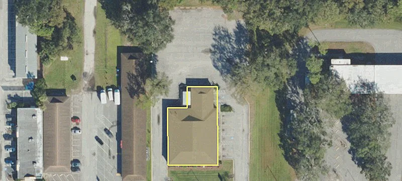 2140 Edgewood Dr