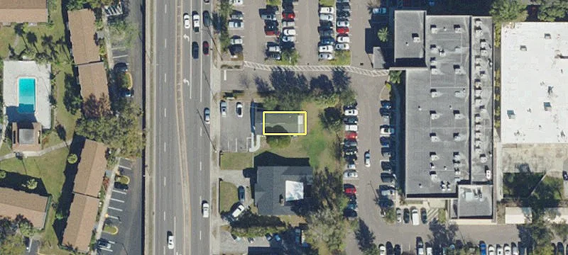 405 Kings Ave