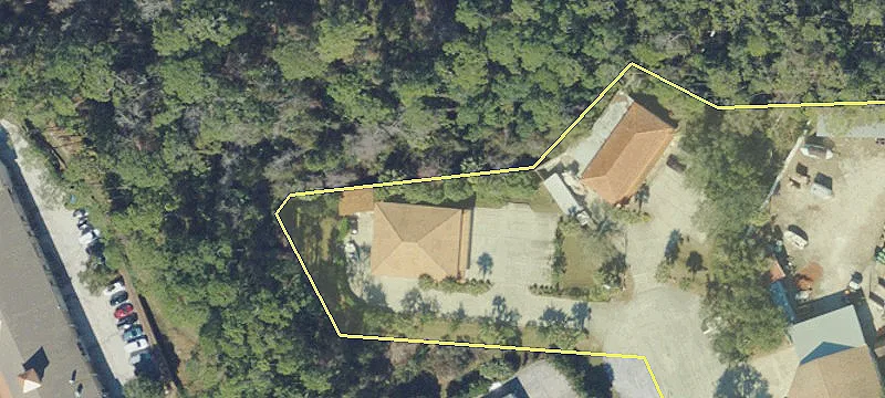 5 Commercial Ct
